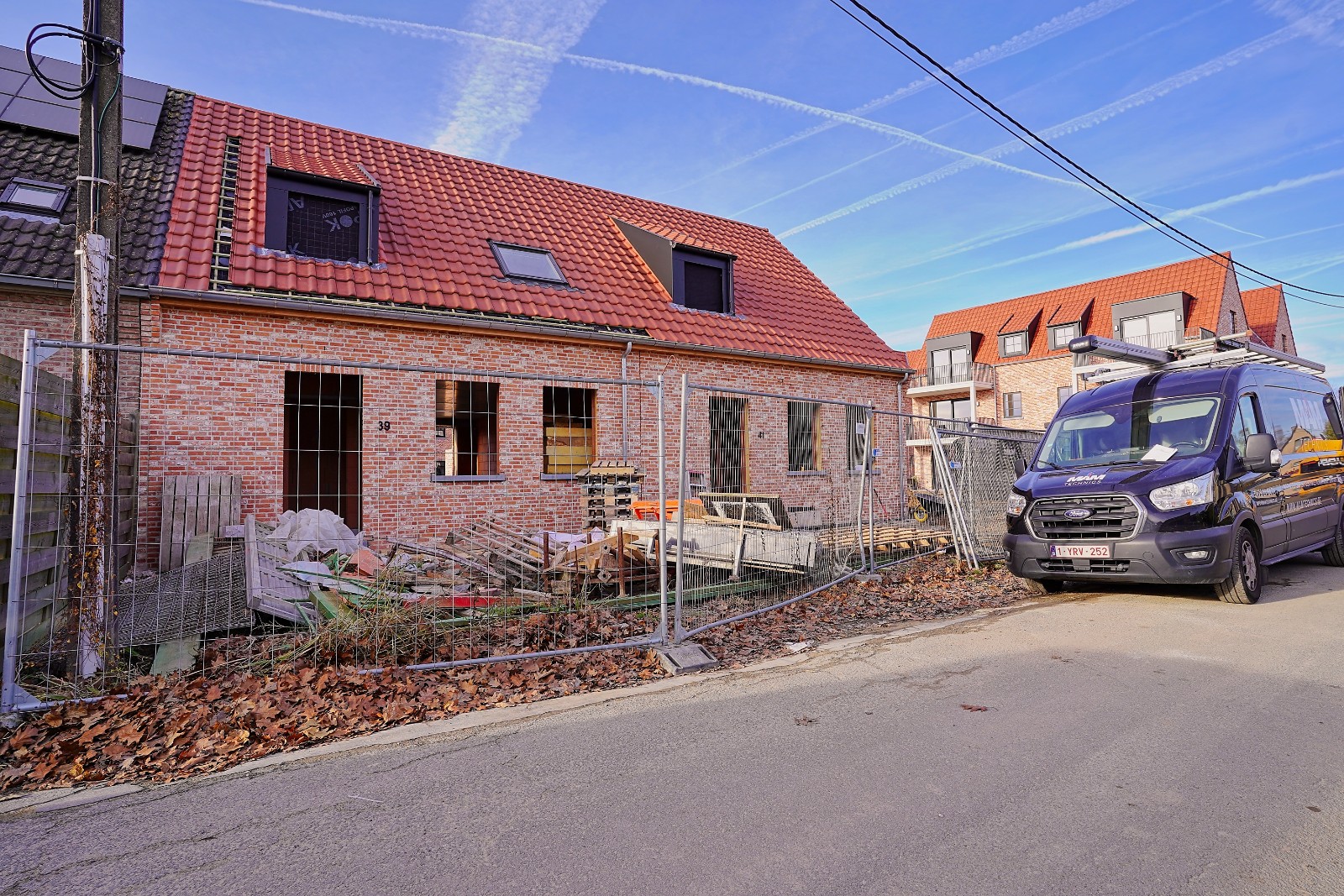Nieuwbouw woning met 3 slaapkamers te centrum Buggenhout - foto 1