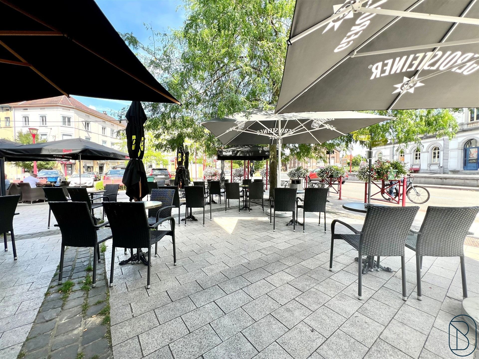 TOPGELEGEN recente MODERNE HORECAZAAK met GROOT TERRAS! - foto 4