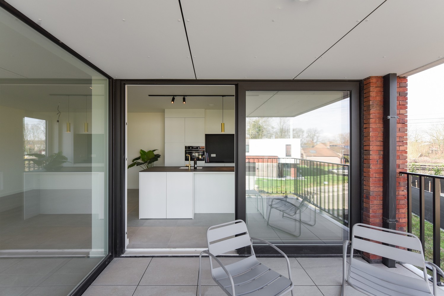 Volledig afgewerkt nieuwbouwappartement vlakbij stadscentrum - foto 4