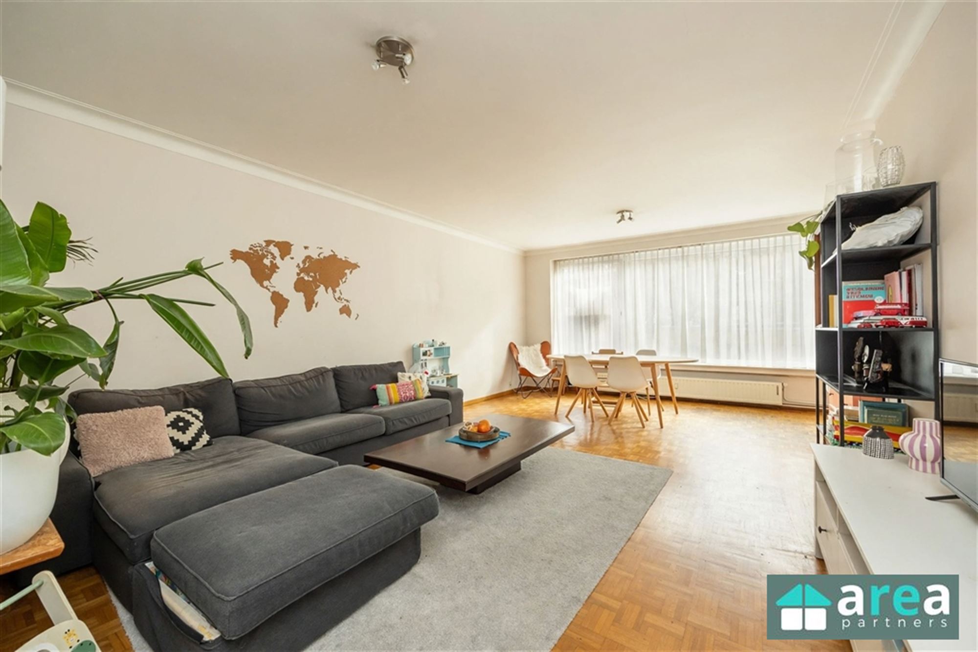 Centraal gelegen appartement met 2 slpk. én terras! - foto 1