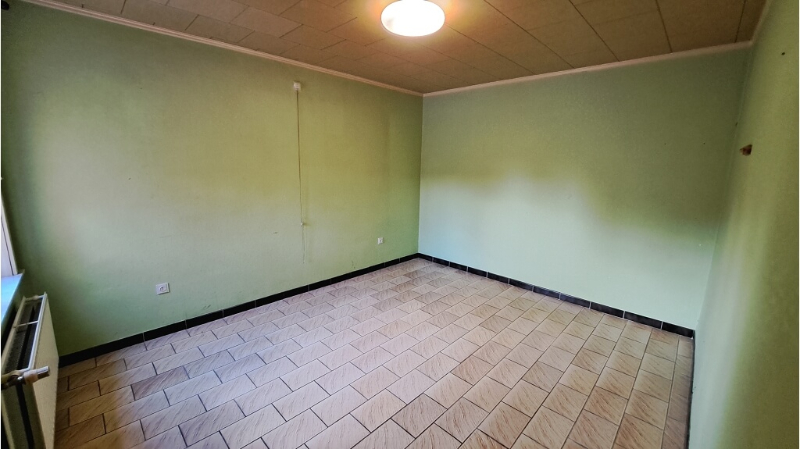 Vrijstaande woning met 4 slaapkamers en dubbele garage te huur in Zwevezele - foto 5