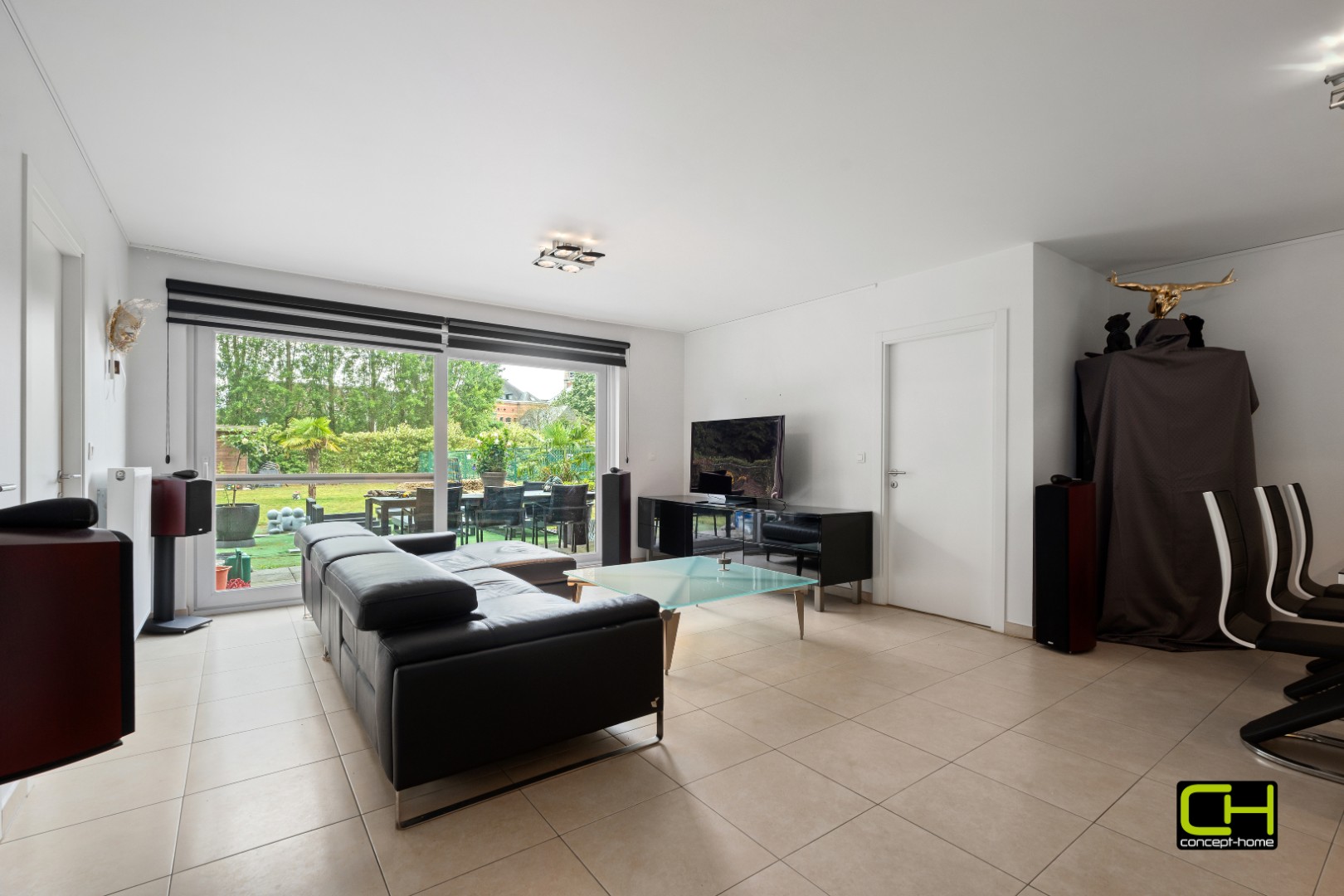 Gelijkvloers energiezuinig appartement met privé tuin en twee slaapkamers - foto 4