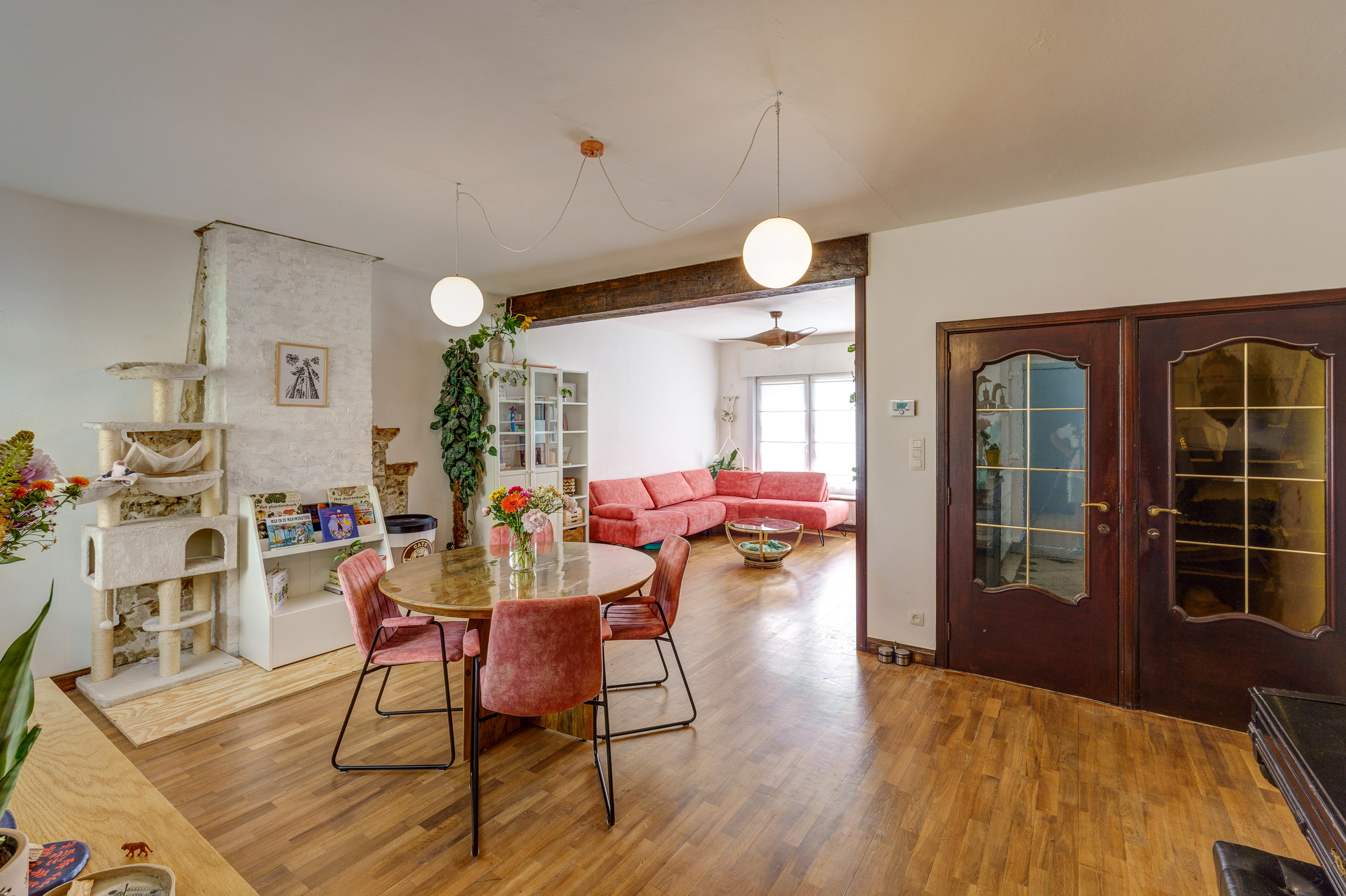 Instapklare gezinswoning met 3 slaapkamers, garage en tuin - foto 4