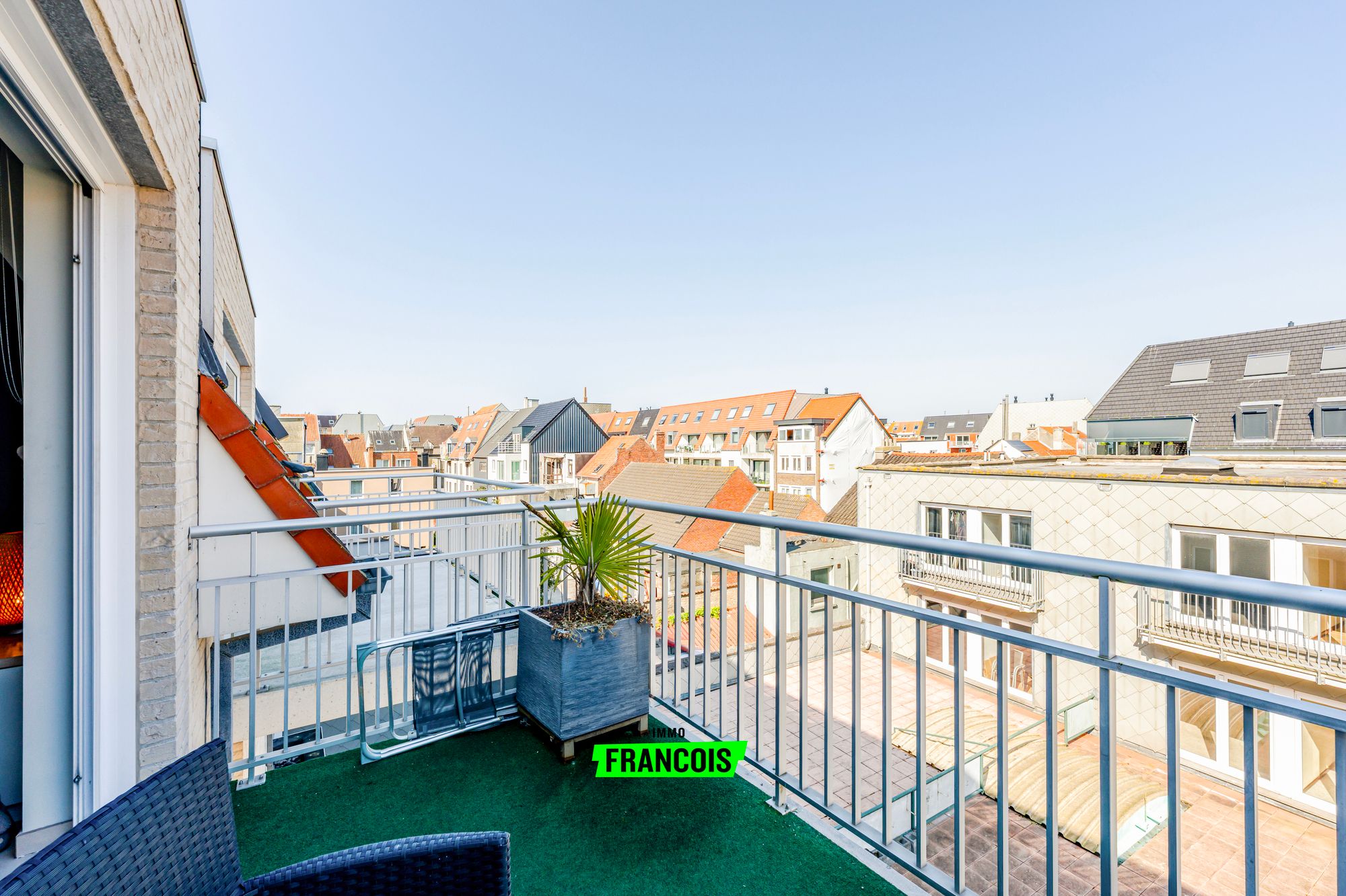 Top duplex appartement vlakbij zee in Bredene Te Koop - foto 3