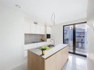 Leuk nieuwbouw duplex appartement te huur nabij het Eilandje, MAS te AntwerpenOntdek dit volledig afgewerkt appartement - in loftstijl - in een...