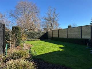 This crisply maintained home in a cul-de-sac is located in Mechelen South.