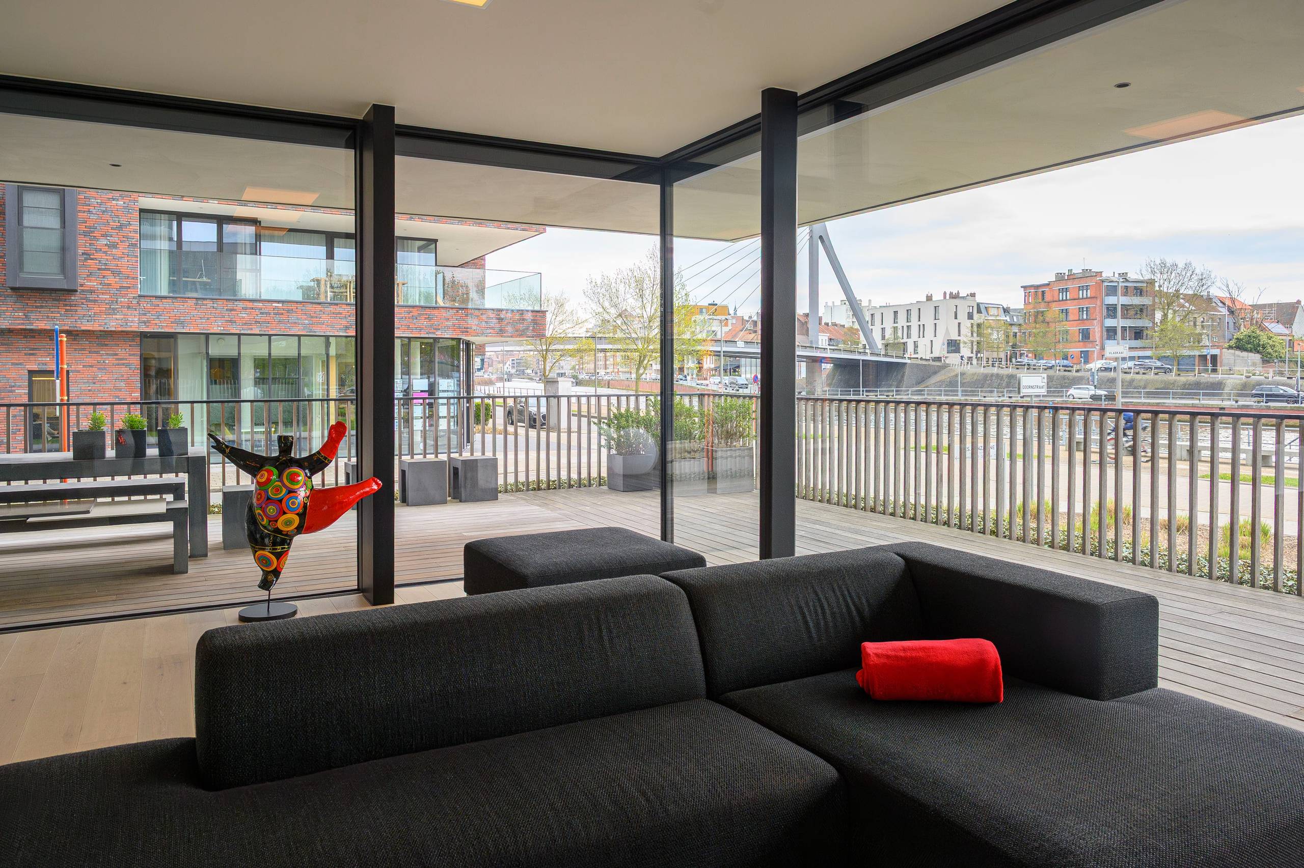 Prachtig appartement met 2 slaapkamers langs de Leie te koop - foto 3