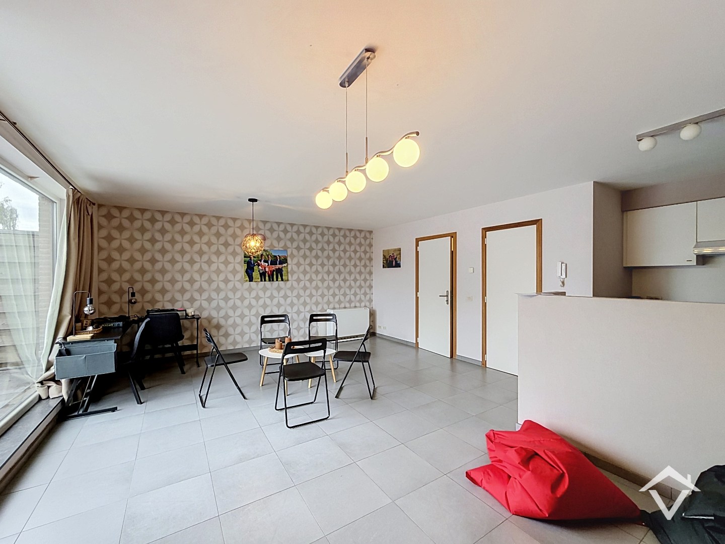 Instapklaar appartement met 2 slaapkamers en garage te Torhout - foto 4