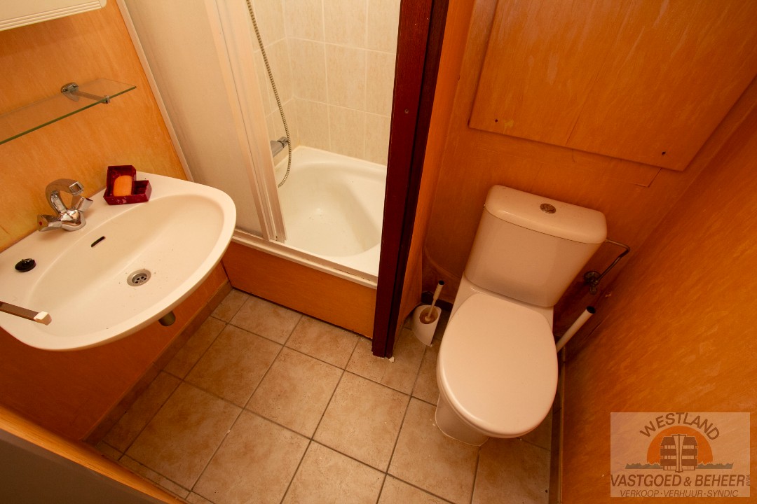 Te renoveren gelijkvloers appartement met 2 slaapkamers te koop in Nieuwpoort Bad - foto 5