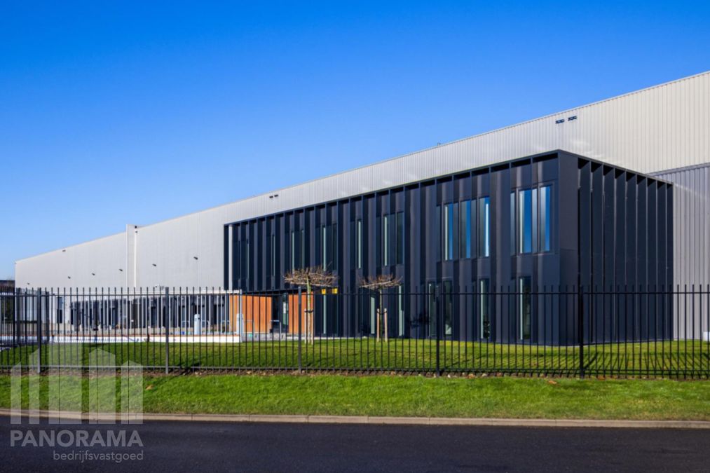 Logistiek magazijn van 5.858 m²  NAAST de A12 - foto 5