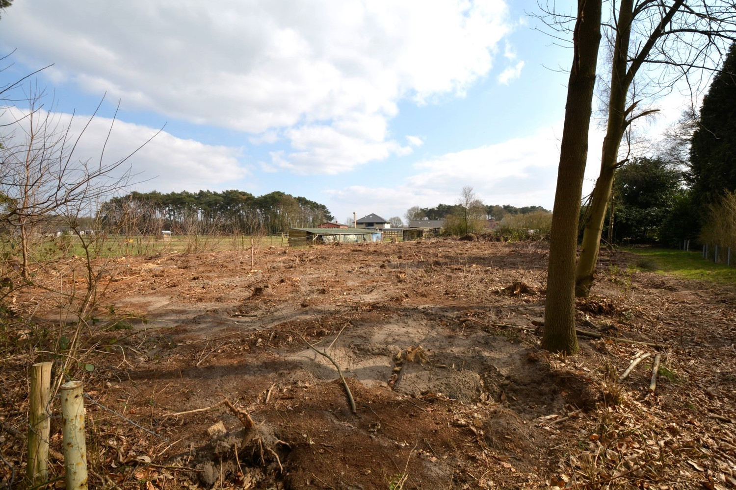 PERCEEL RECREATIEGROND VAN 1.610 m² - foto 1