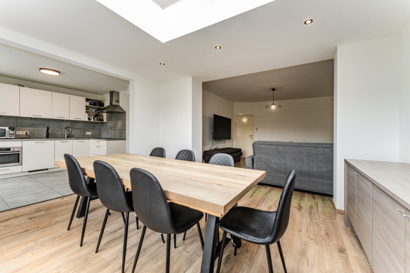 Ruime gezinswoning met 7 slaapkamers - foto 4