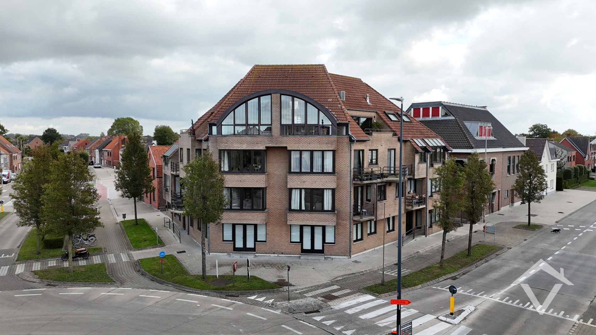 Gelijkvloers appartement met 2 slaapkamers in hartje Koekelare - foto 3