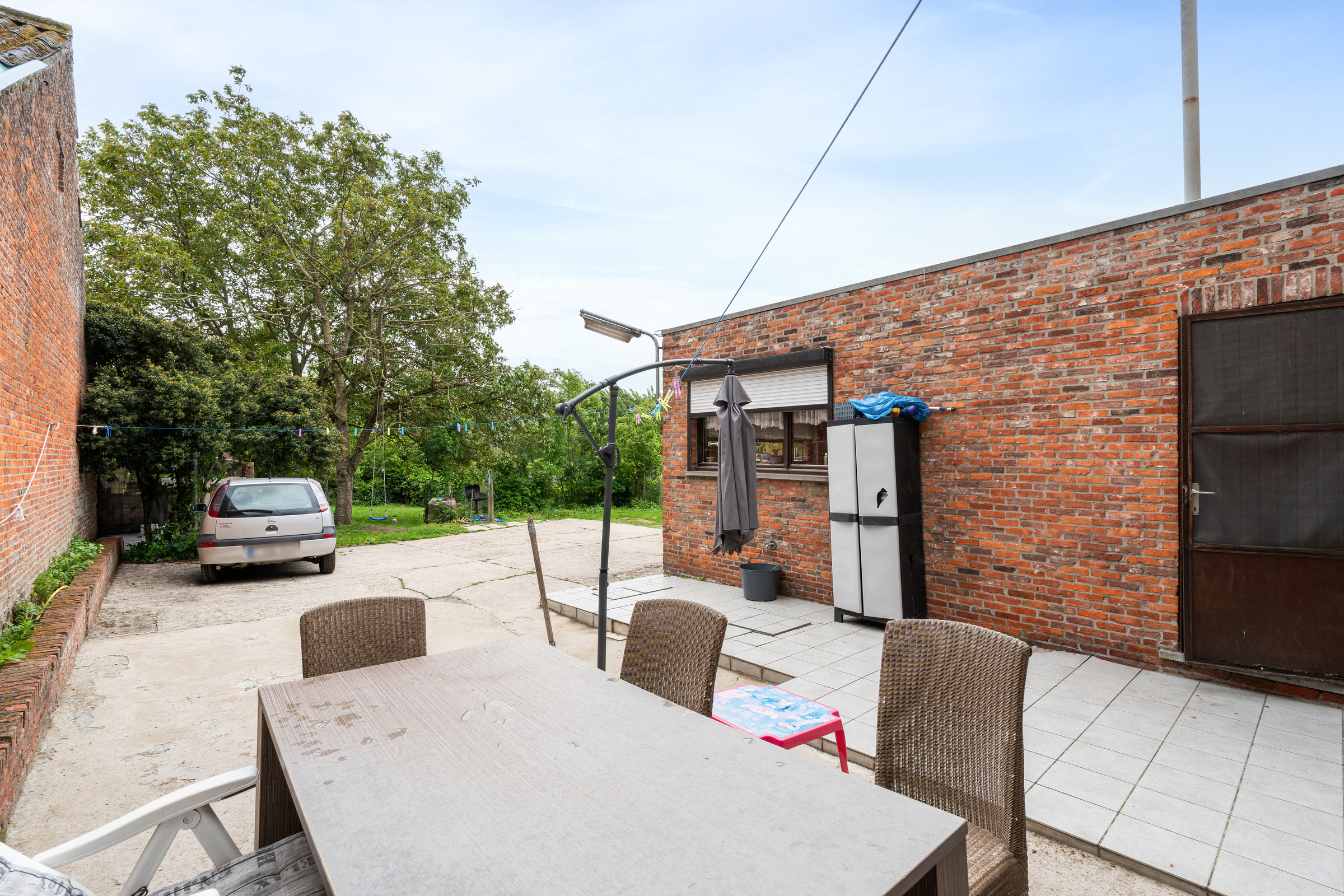woning met 3 slaapkamers, ruime tuin en garage in Beveren - foto 4