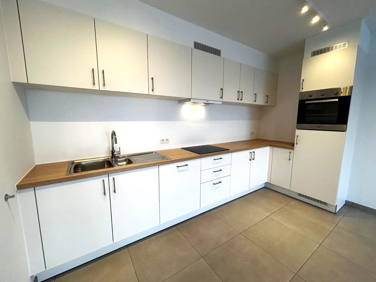 Two bedroom apartment in the center of Aalter - photo 3