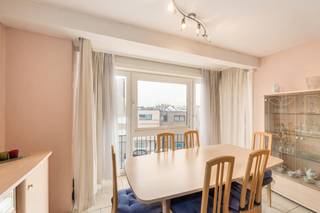 strong>Blankenberge: Op te frissen appartement met 2 slaapkamers en terras te koop!In de Stationsstraat 80 vinden we dit zonnig appartement met 2...