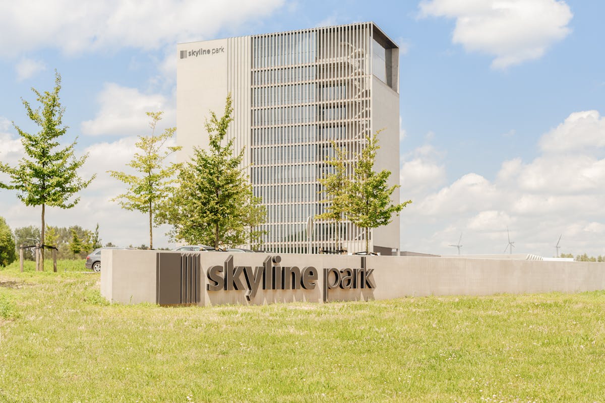 Exclusieve kantoorruimte op het Skyline Park Izegem - foto 1