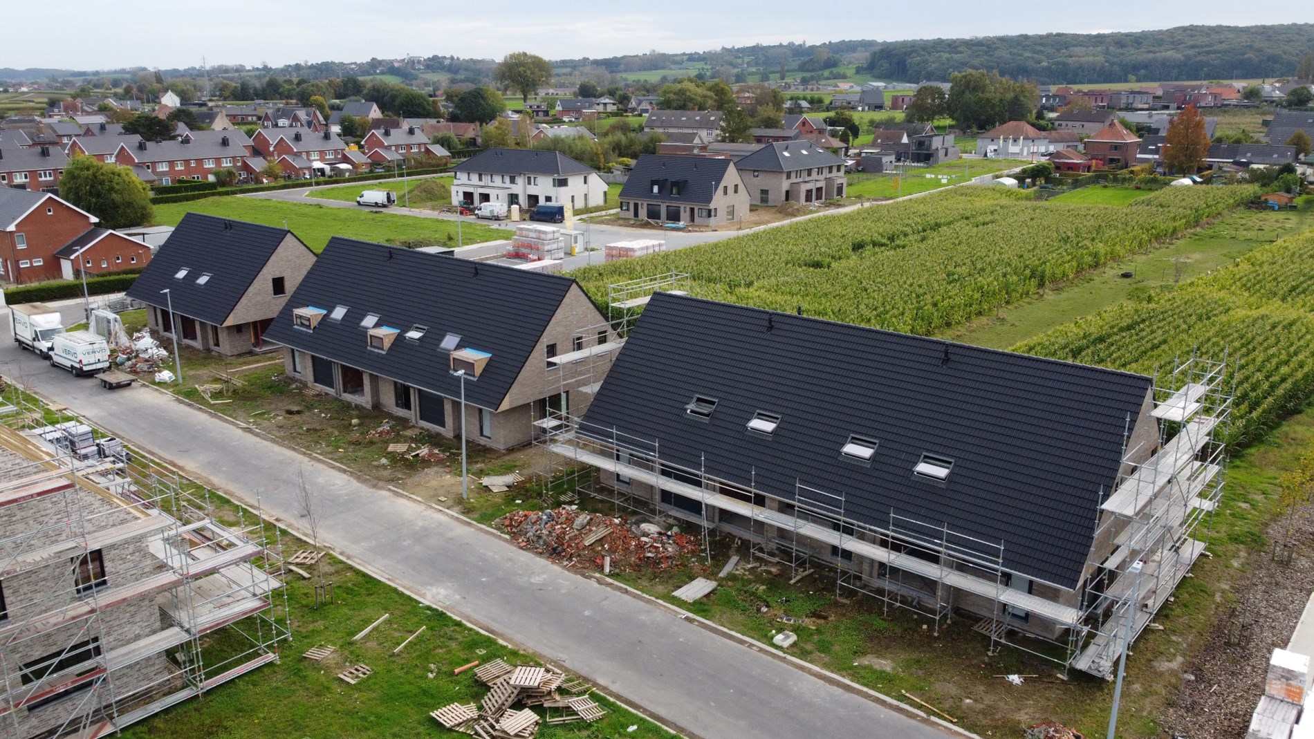 Gloednieuwe verkaveling te koop in hartje Kluisbergen - foto 1