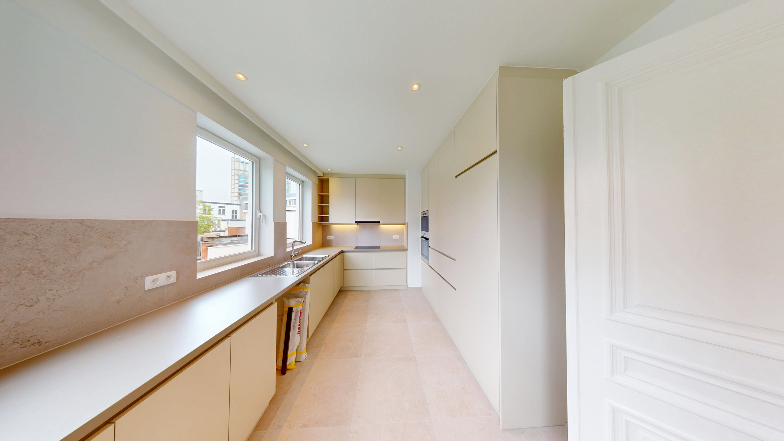 ANTWERPEN - CENTRUM - Gerenoveerd éénslaapkamer appartement  - foto 5