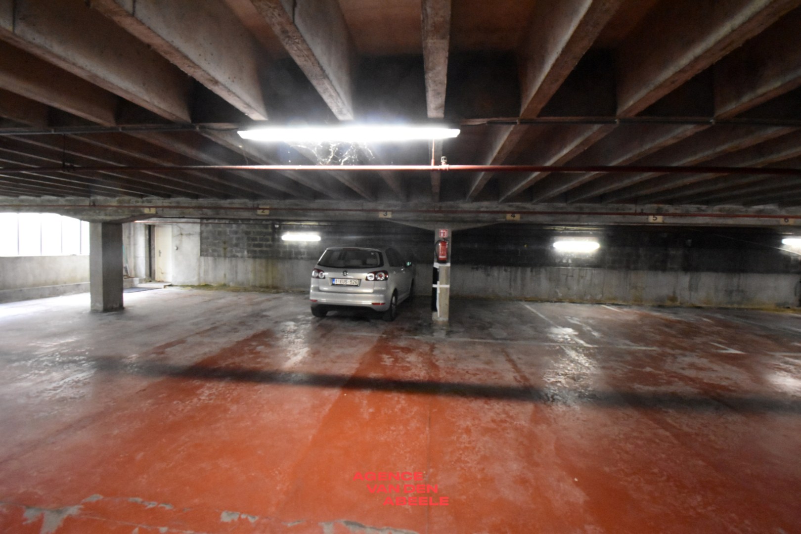 Garage à louer à Bruges - photo 4