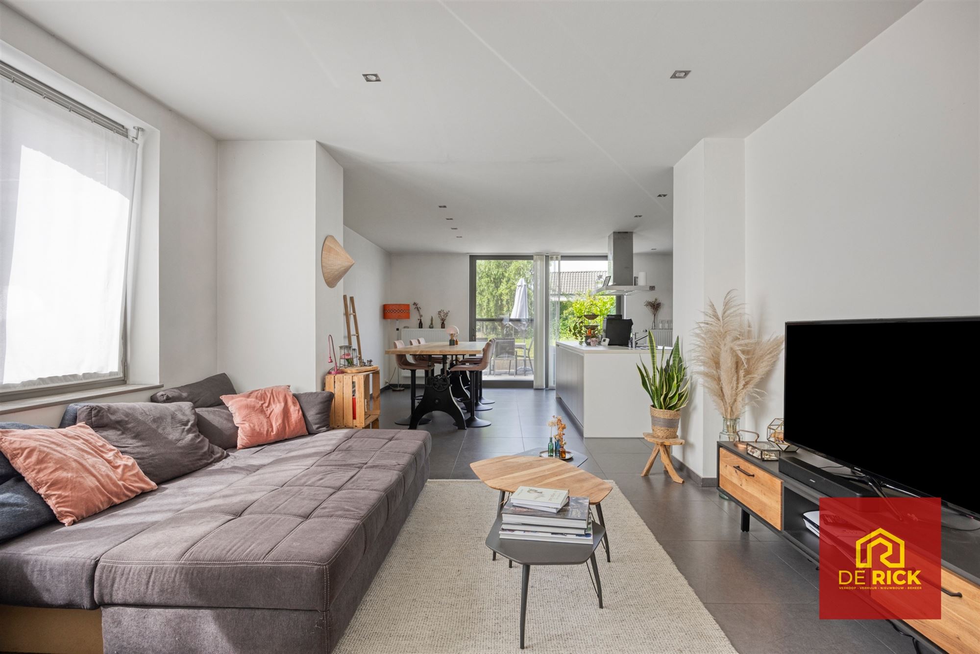 Maison - photo 2