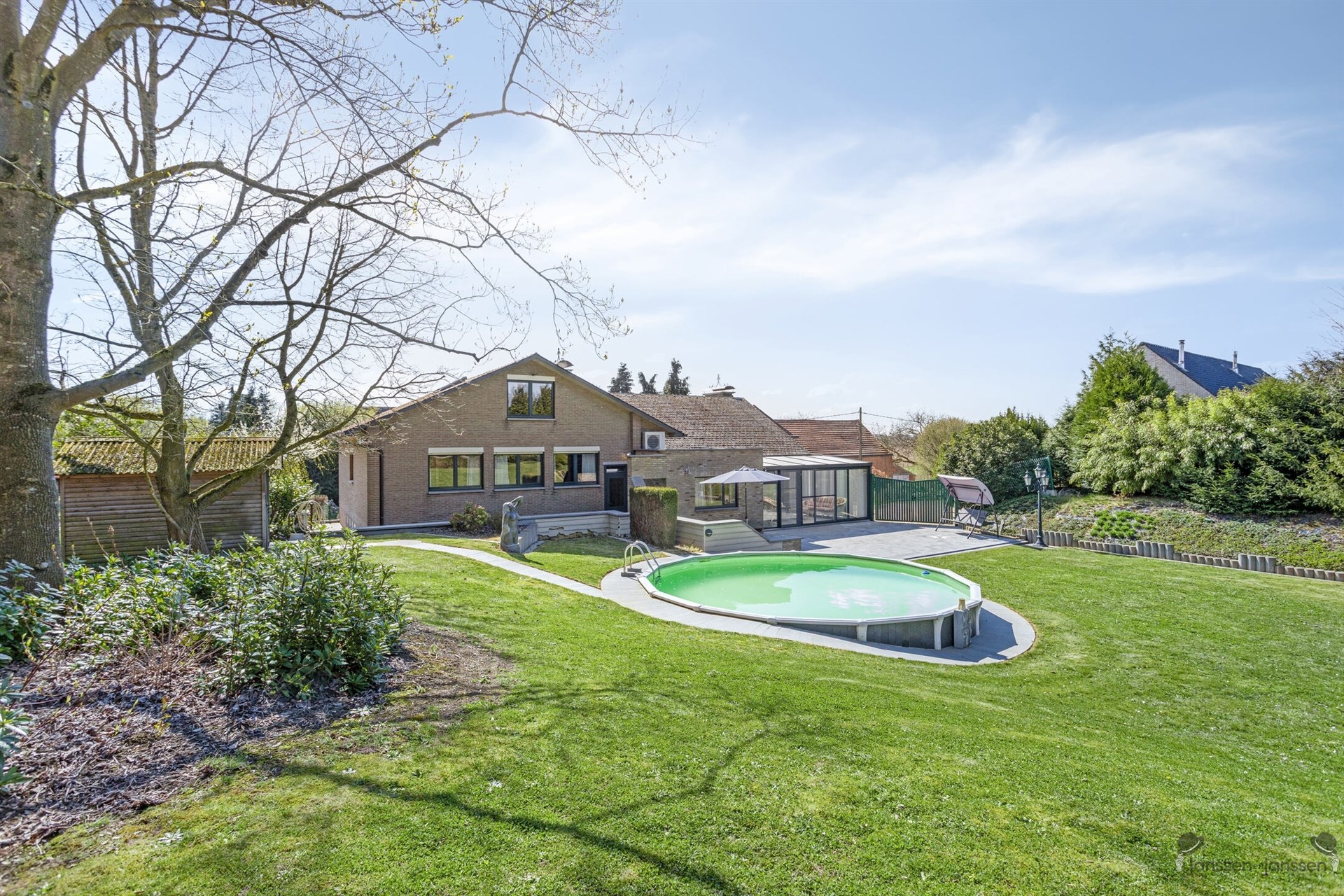 Prachtige landelijke villa met ruime opslagmogelijkheden. - foto 4