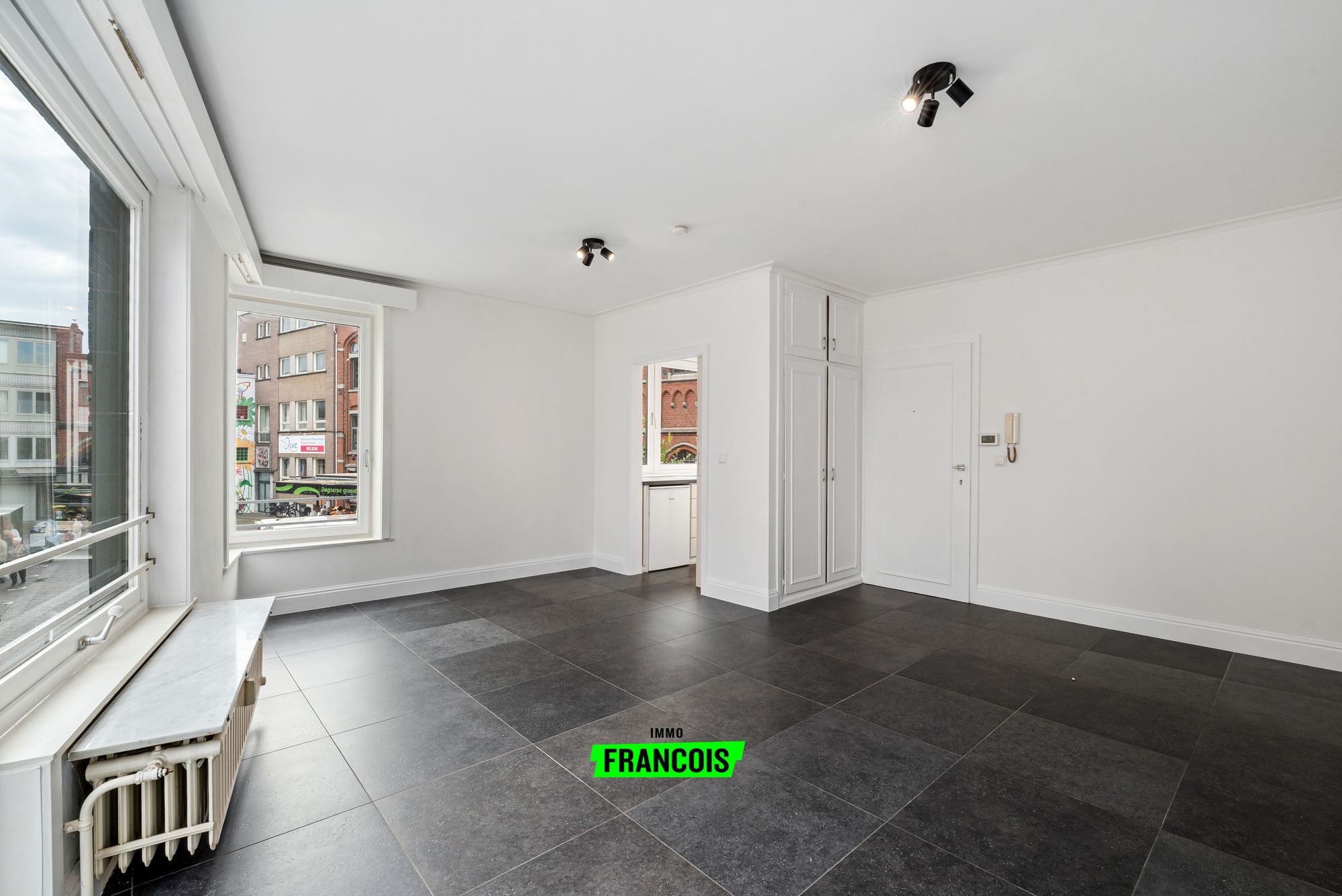 Centraal gelegen appartement met uitzicht op de Zavel in Zottegem - foto 4