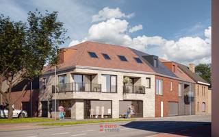 Bent u op zoek naar een handelspand op een zeer zichtbare locatie? Dan is dit helemaal wat u zoekt!<br /><br />Dit handelspand bevindt zich op de hoek van de Pelikaanstraat en de Oude Veurnevaart. Dit is een prachtige hoekligging langs waar heel veel passage is. Het pand speelt hier ook handig op in met zeer grote raampartijen waardoor u zeer veel etalageruimte krijgt.<br /><br />Binnenin wordt het handelspand casco opgeleverd zodat u zelf de volledige inrichting naar smaak en noden kan voorzien. <br /><br />Een parking of garage kan worden bijgekocht en voor de klanten is er parkeerplek in de Oude Veurnevaart en/of de Witte Brigadelaan.