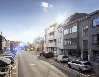 Dit knap nieuwbouwappartement is gelegen op de eerste verdieping van nieuwbouwresidentie Perla, op een boogscheut van winkels, openbaar...