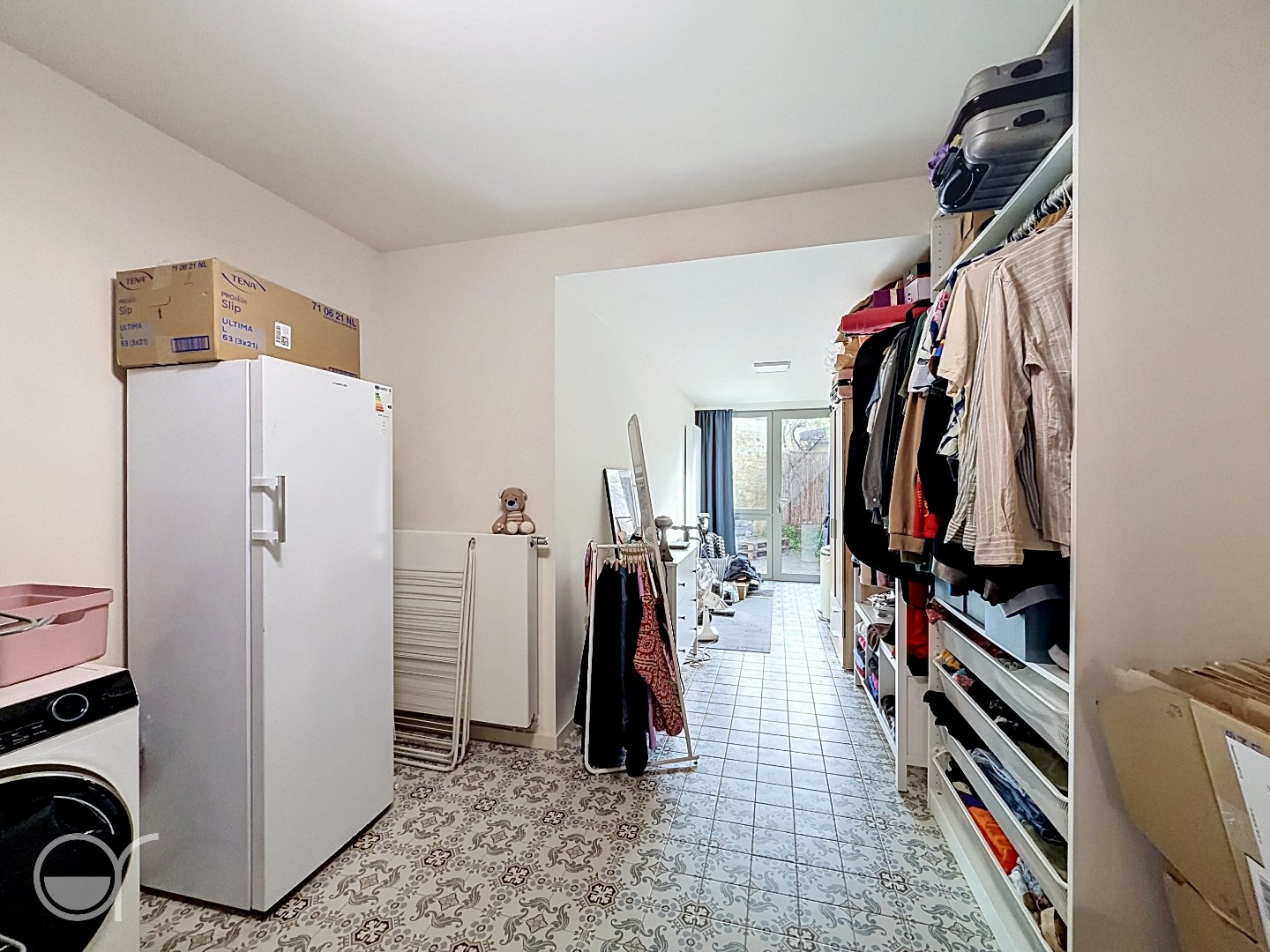 Mooie rijwoning gelegen aan rustige buurt - foto 4