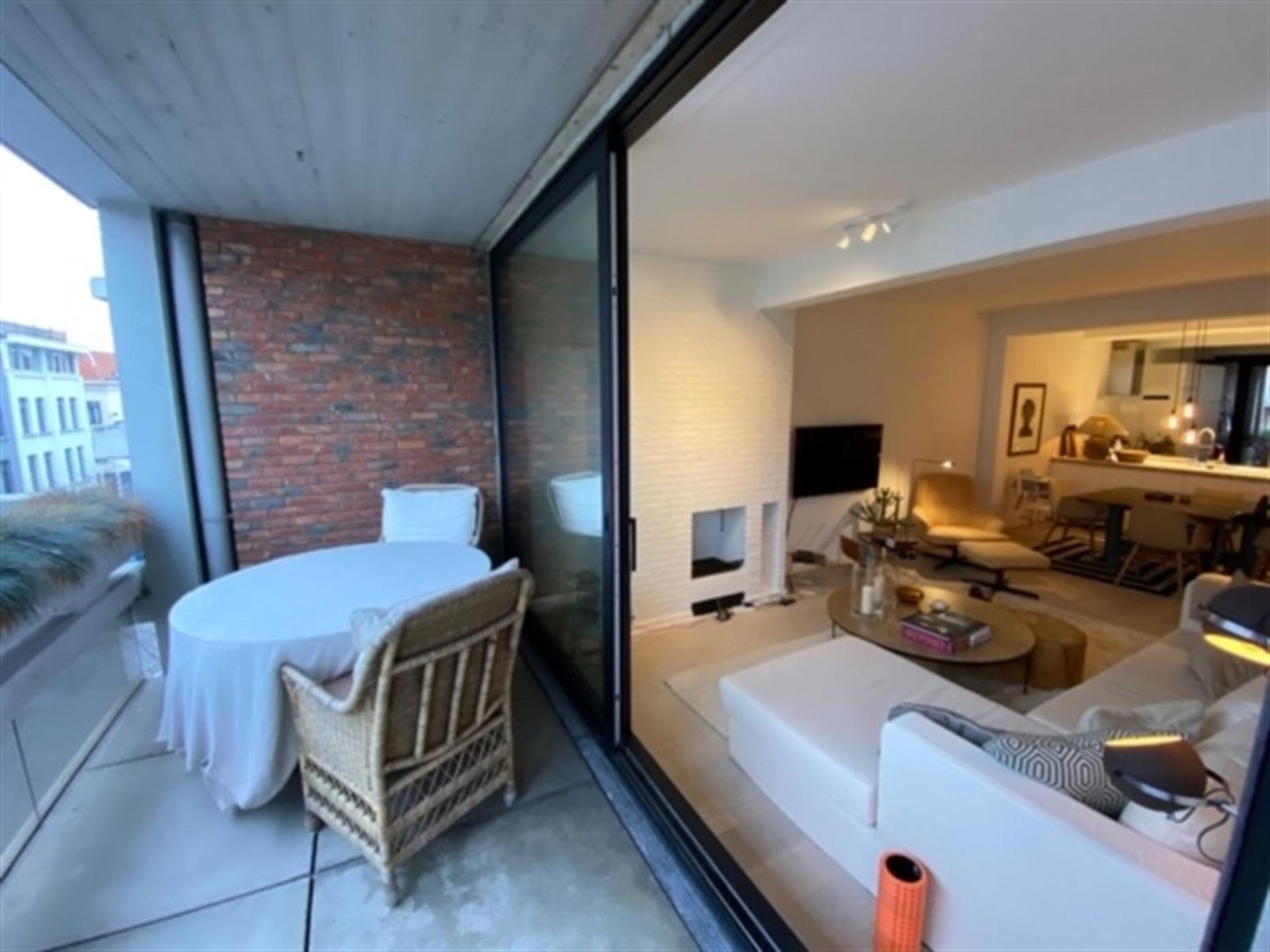 Lumineus appartement op absolute toplocatie op het Zuid - foto 5