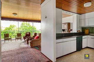 Charmant 2 slaapkamer hoek-appartement met 2 terrassen op toplocatie!Dit gezellig en charmant appartement situeert zich op de 6e verdieping van een...