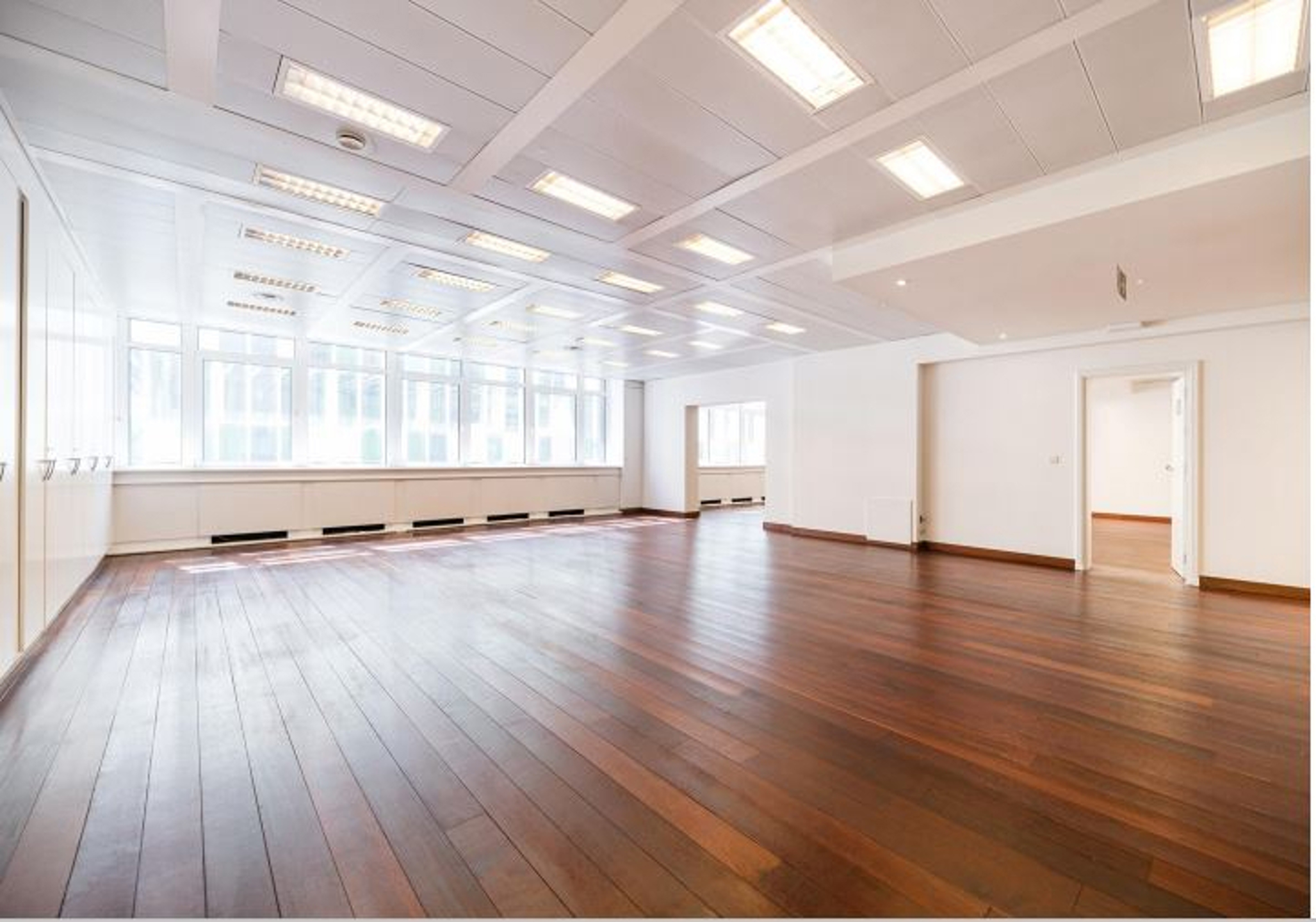 Kantoren te huur vlakbij Congres te Brussel - foto 2