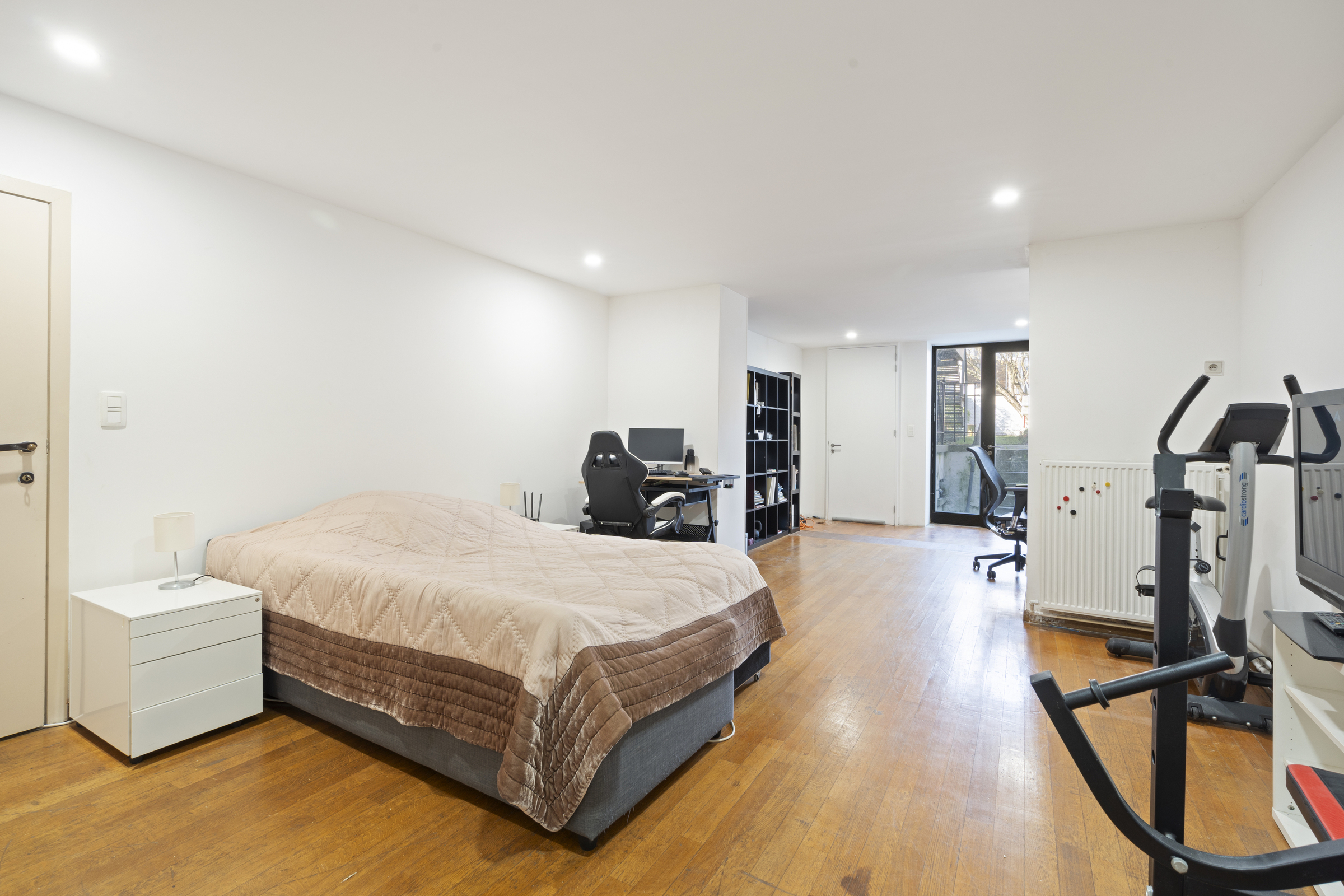 Gerenoveerd herenhuis met grote tuin in Vilvoorde - foto 5