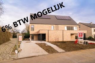 Deze 2 prachtige en royale nieuwbouwwoningen zijn gelegen in een rustige woonstraat, doch op slechts enkele minuten van de oprit van autostrade...
