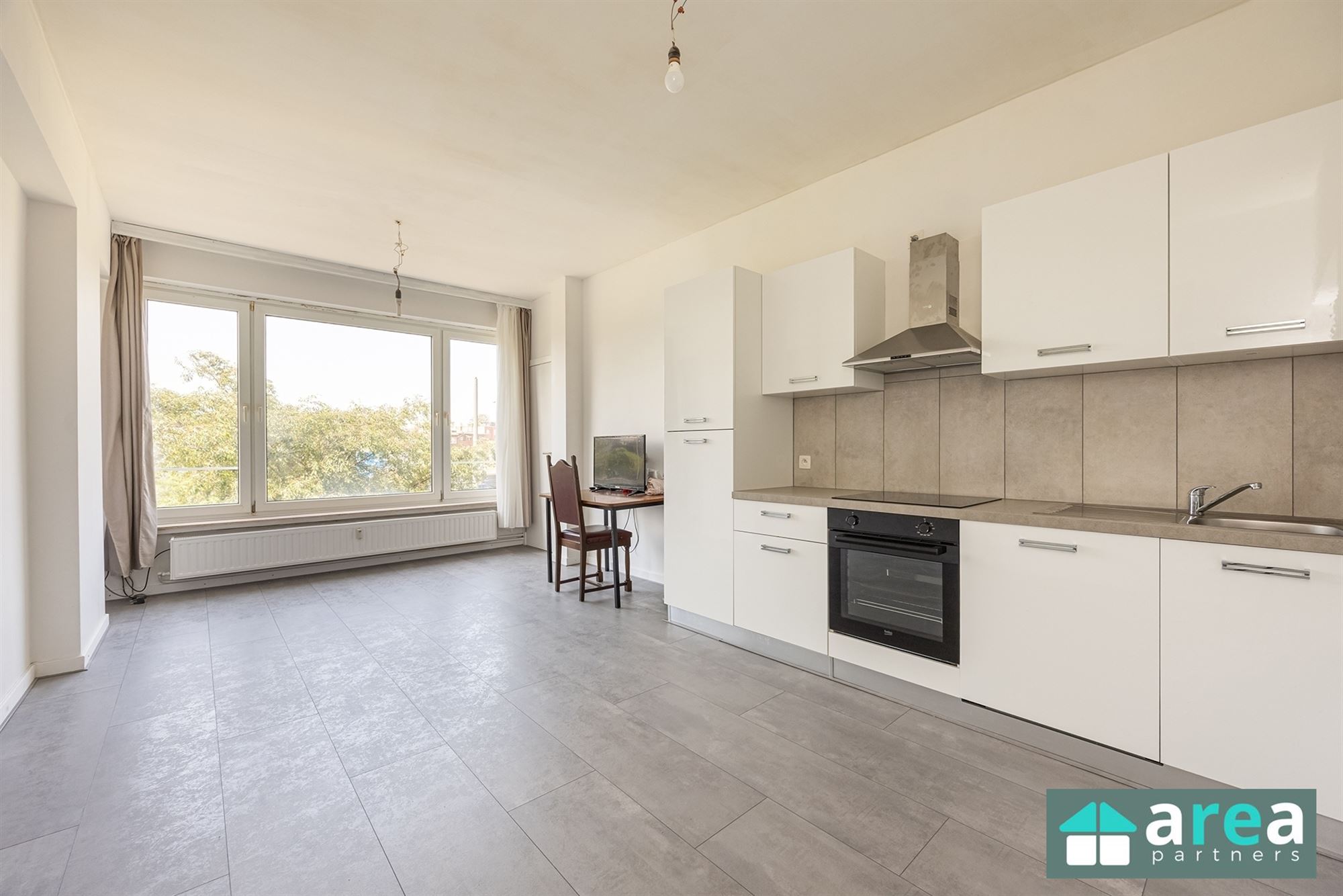 Gerenoveerd appartement met 3 slpk! - foto 2