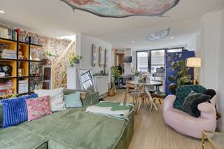 Appartement met twee slaapkamers en dakterras te koop in centrum Antwerpen. Het appartement is gelegen in de Oude Waag, een rustige straat...