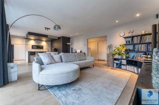 Modern Luxe-Appartement met 3slpk - terras en dubbele autostaanplaatsDit exclusieve penthouse van 115 m² ligt in het hart van Brugge en biedt een...