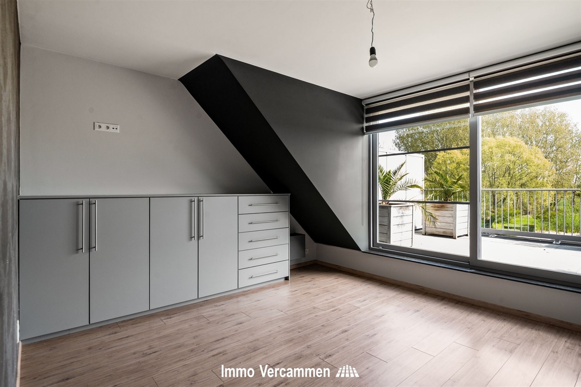Appartement met 2 slaapkamers te Koningshooikt - foto 5