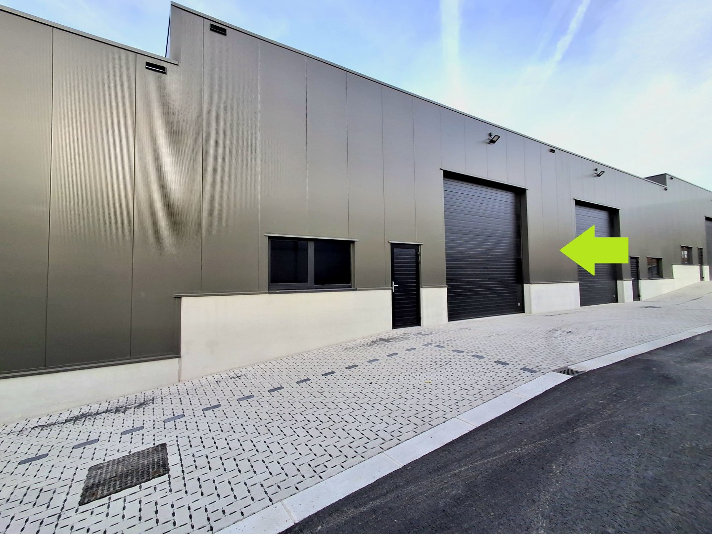 NIEUWBOUW KMO-UNIT VAN CA. 174 M² TE AARSELE - foto 1