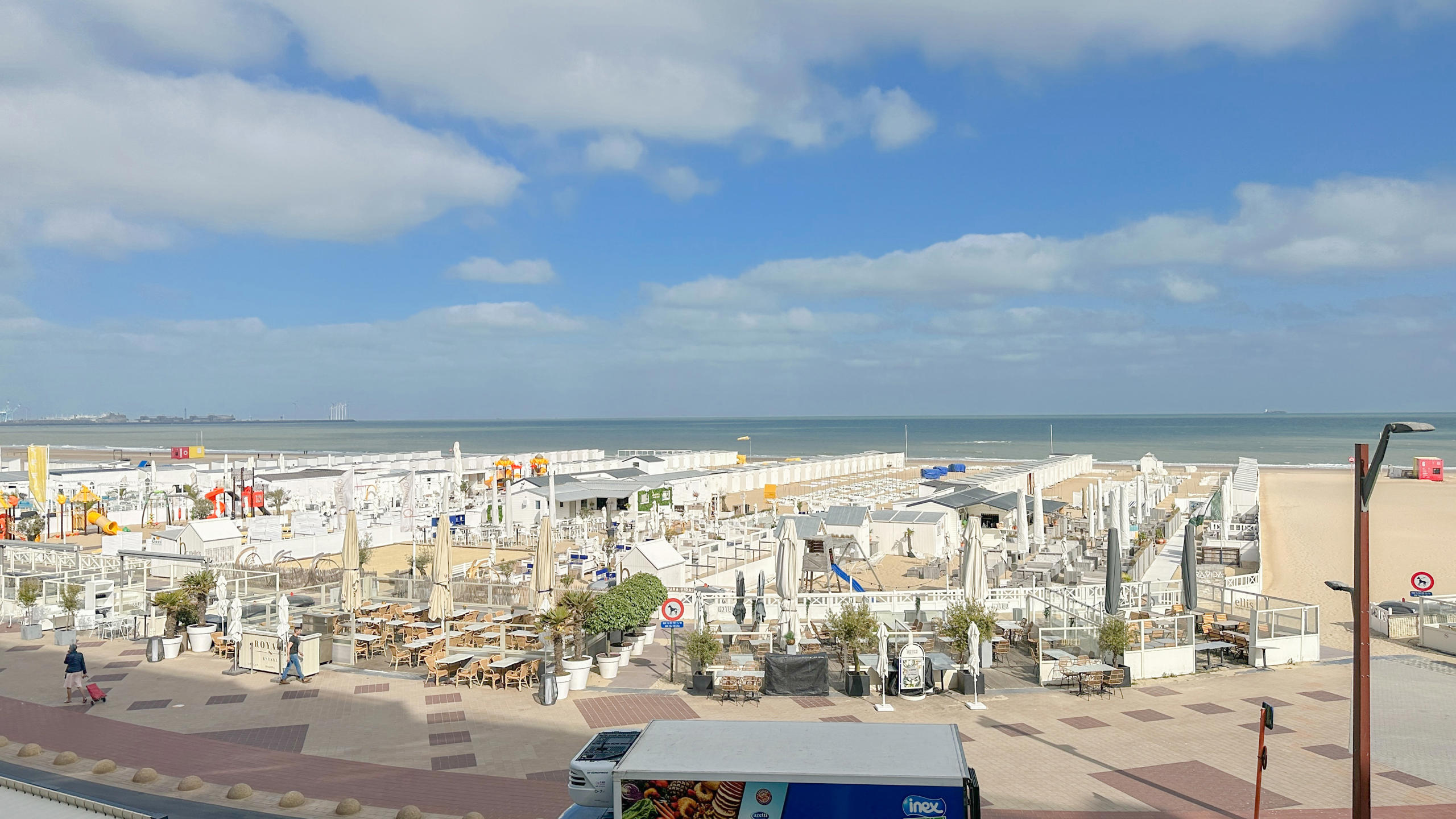 Apartment for sale in Knokke-Heist with 3 bedrooms - photo 4