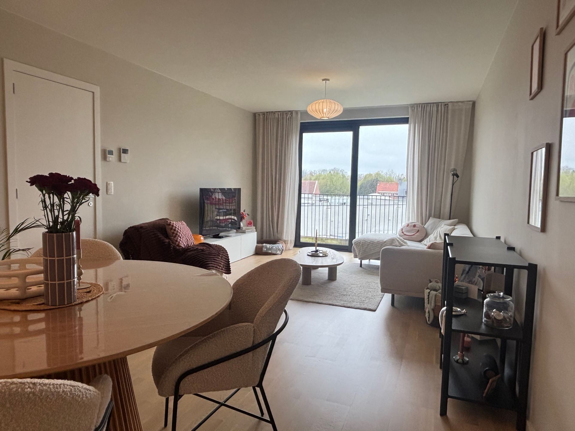 Appartement met 2 slaapkamers en terras - foto 4