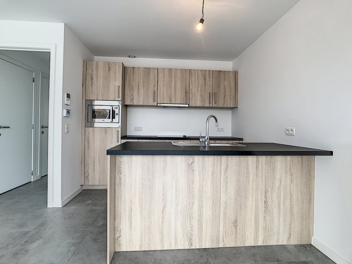 Nieuwbouwappartement te huur met 1 slaapkamer en staanplaats in Veurne - foto 3