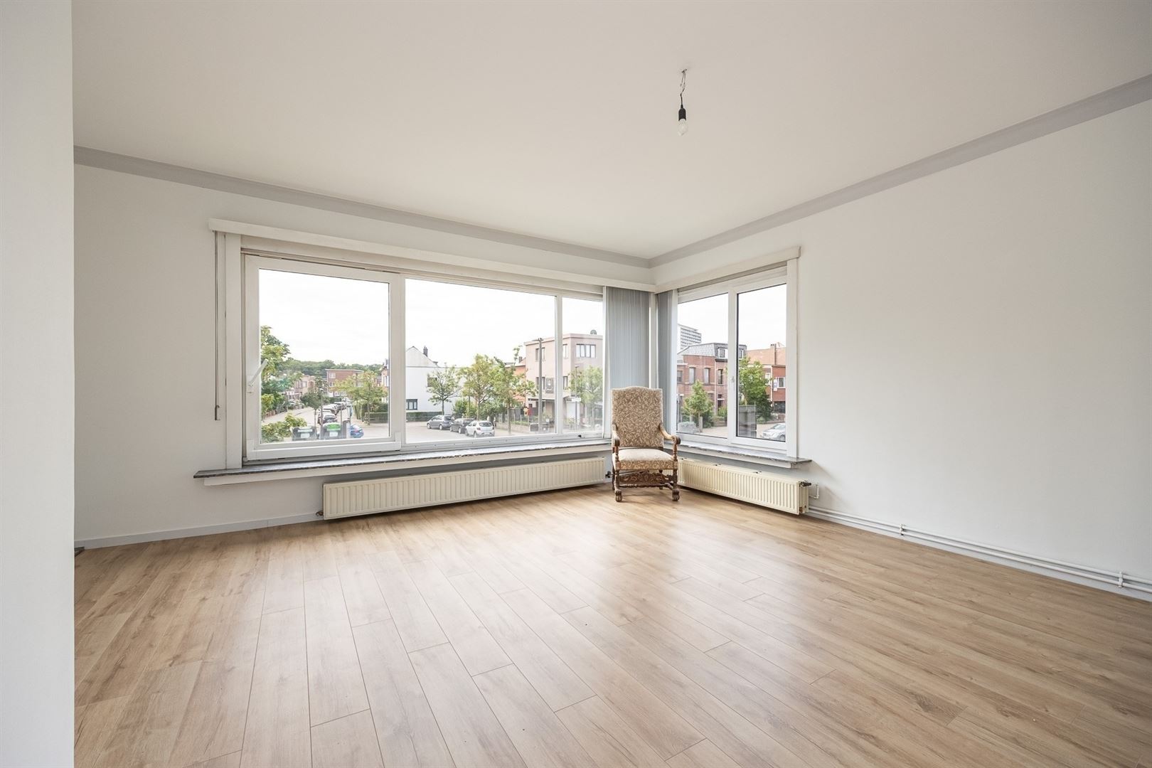 Lichtrijk hoekappartement met 3 slaapkamers - foto 4