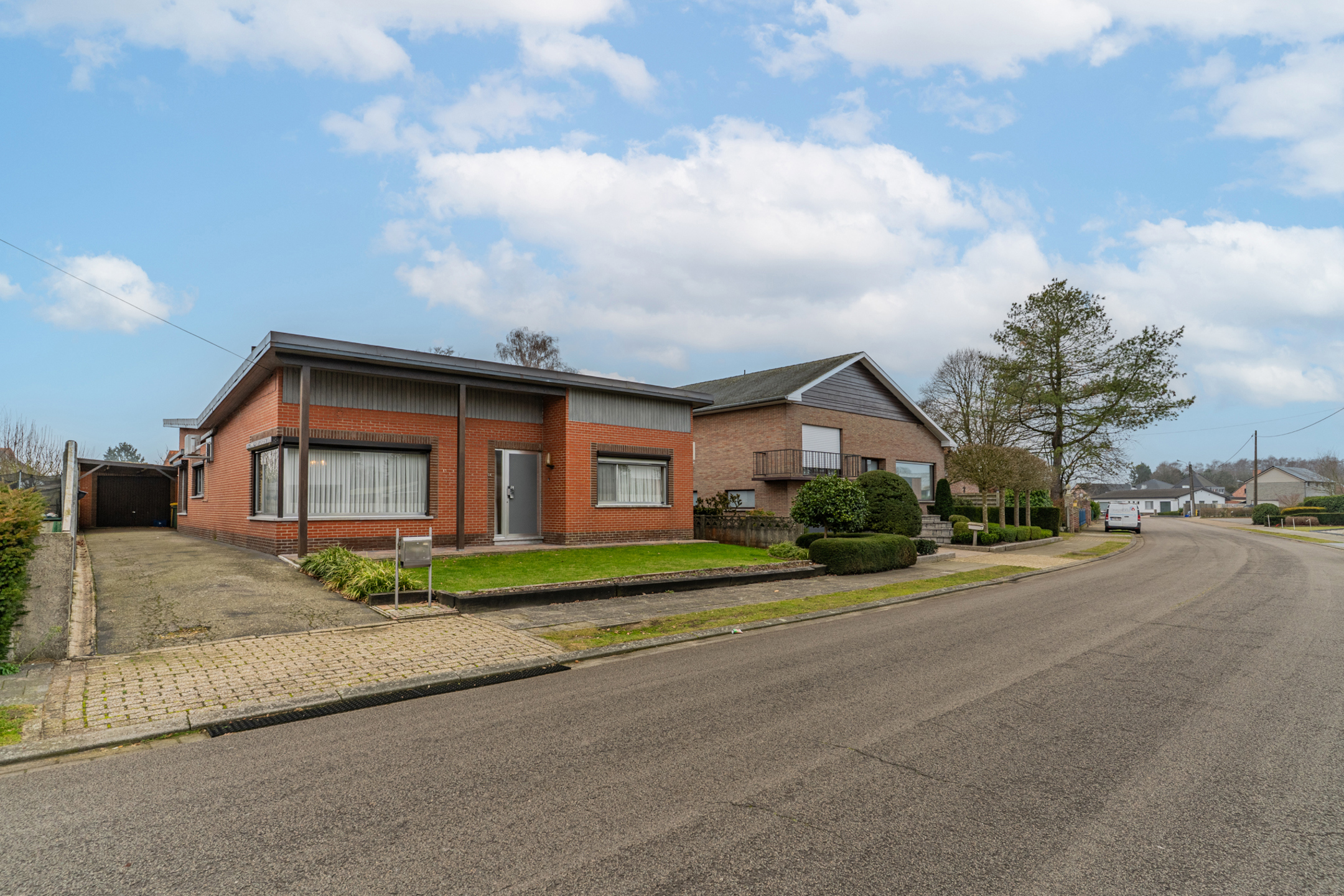 Huis te koop in Dessel met 3 slaapkamers - foto 1