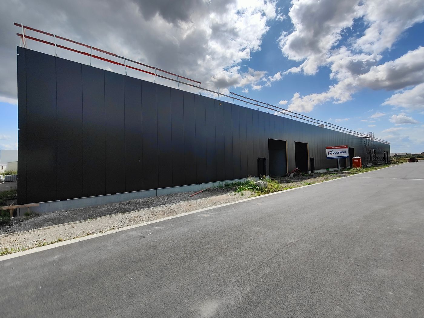 231 m² nieuwbouw KMO-unit nabij de bedrijvige Oostendsebaan - foto 3