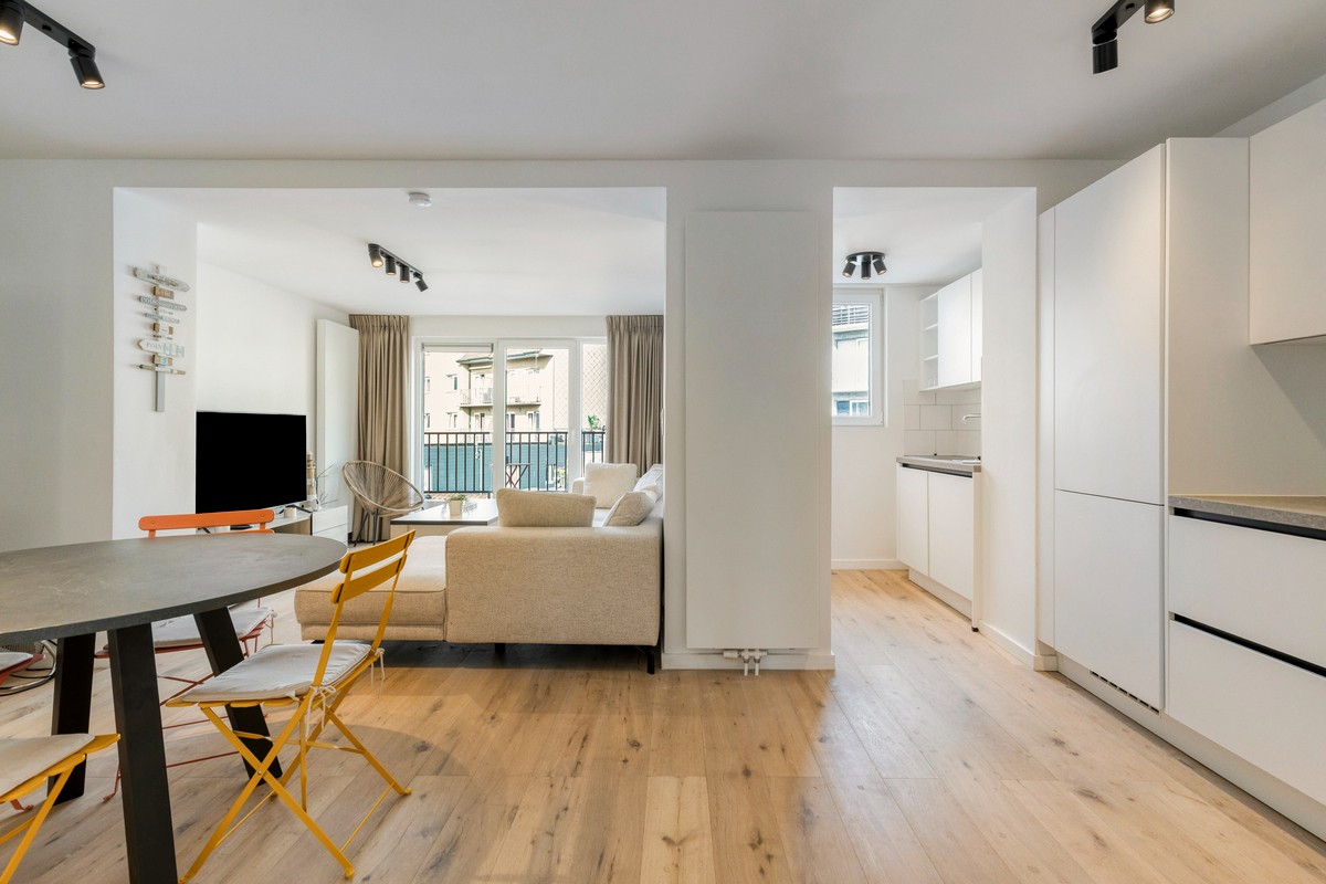 Appartement prêt à emménager à deux pas de la Grand-Place et de la plage. - photo 4