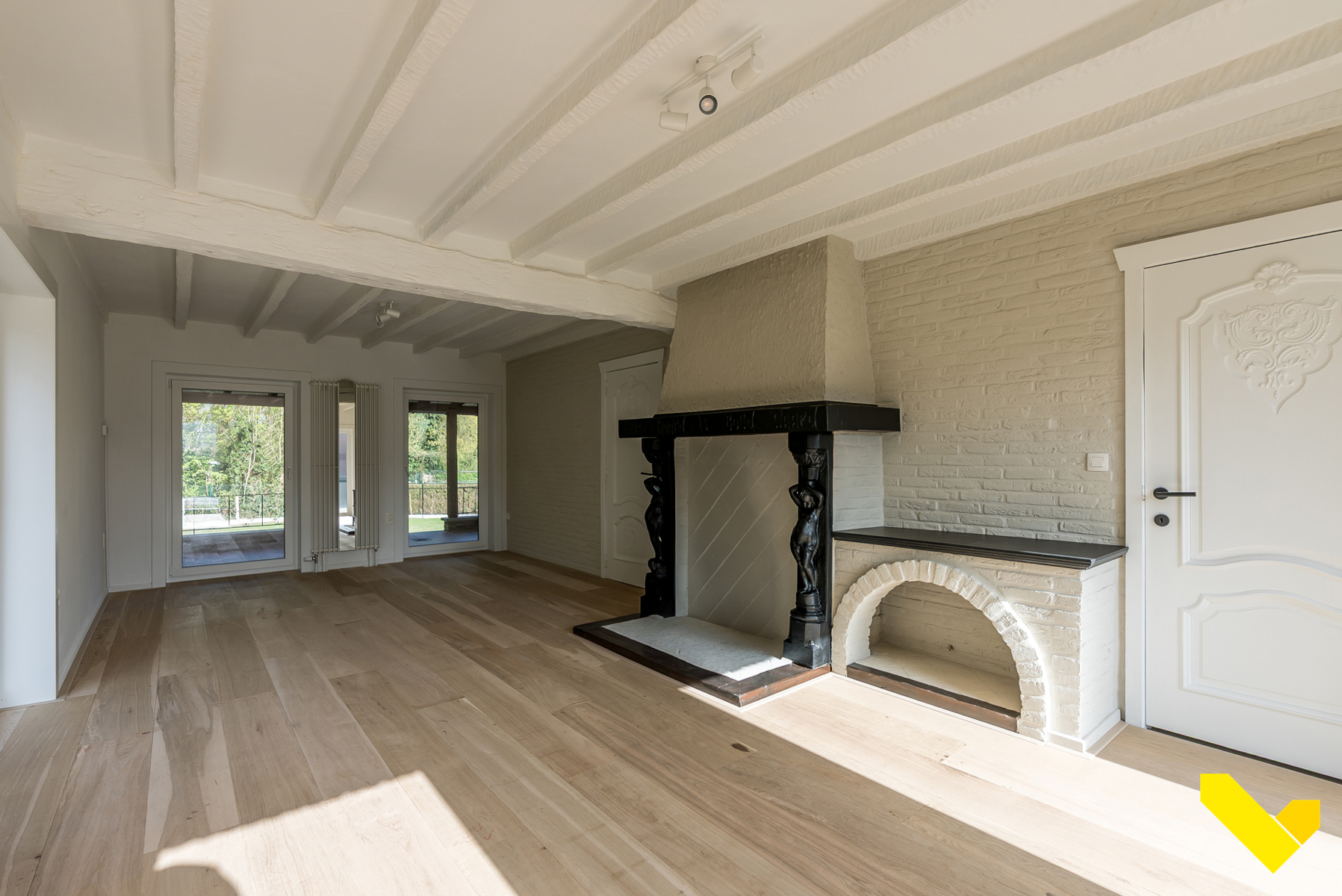 Prachtige gerenoveerde open bebouwing met 3 slaapkamers - foto 2