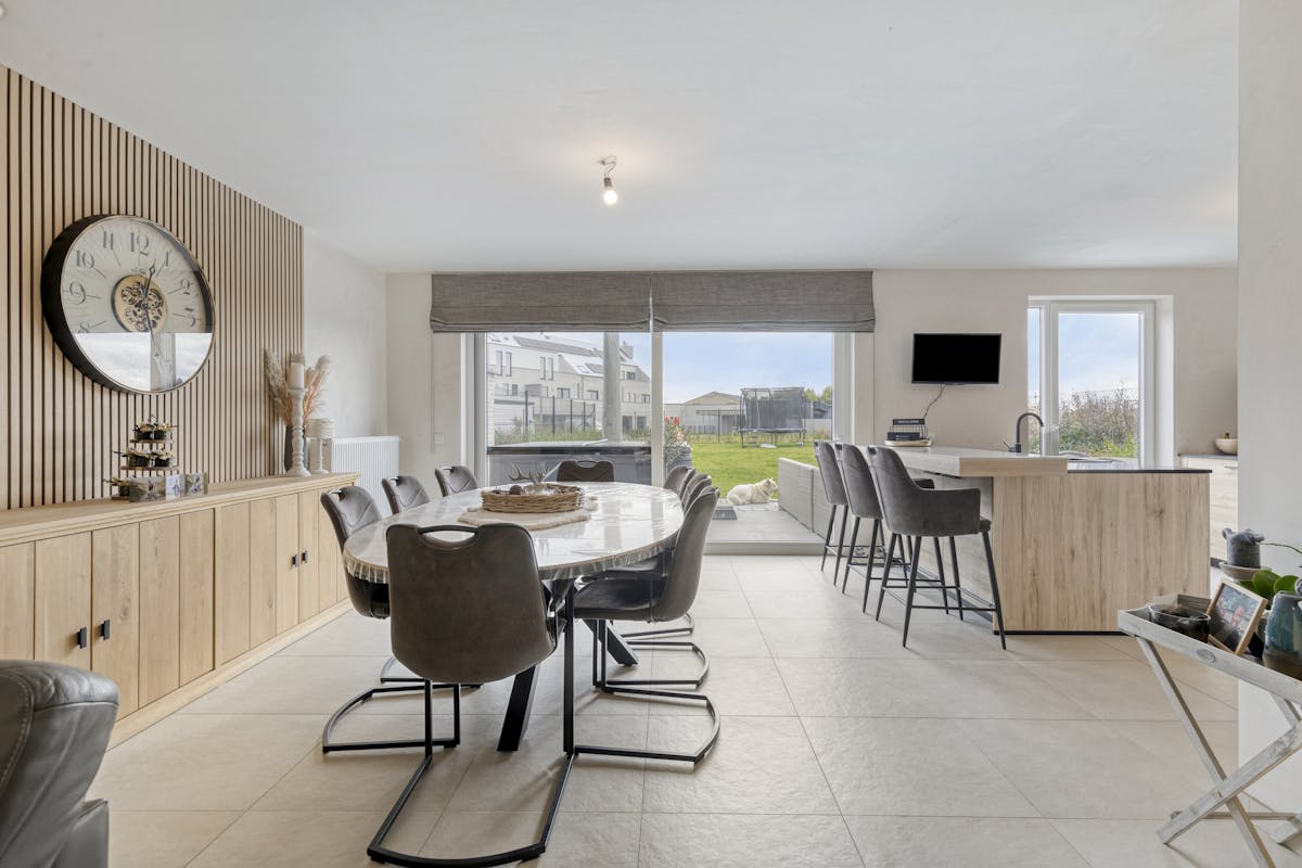 Recente woning te koop op mooi perceel in hartje Alveringem - foto 4