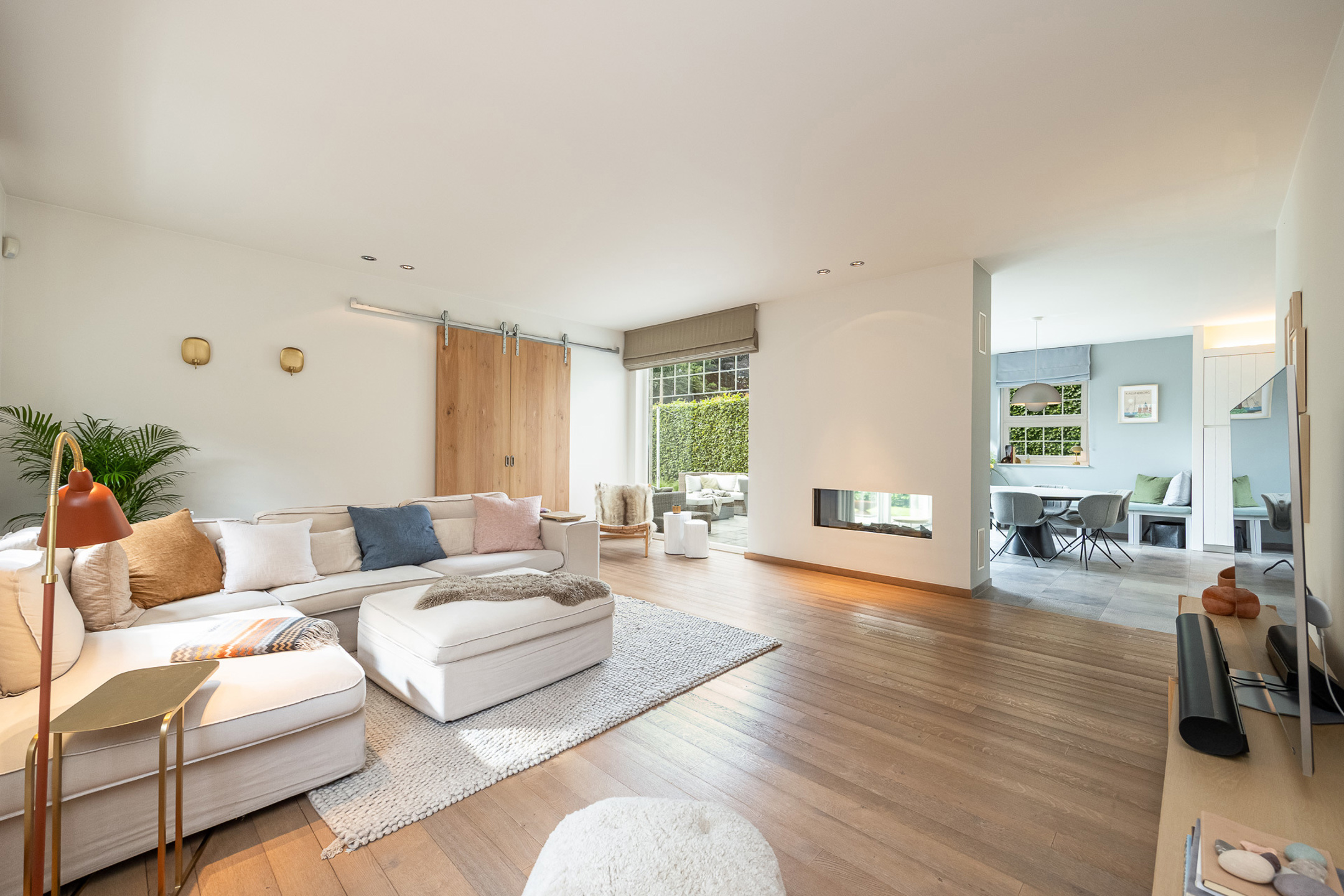 Prachtige woning met 4 slpk. en 2 bdk. kortbij Mol centrum - foto 2